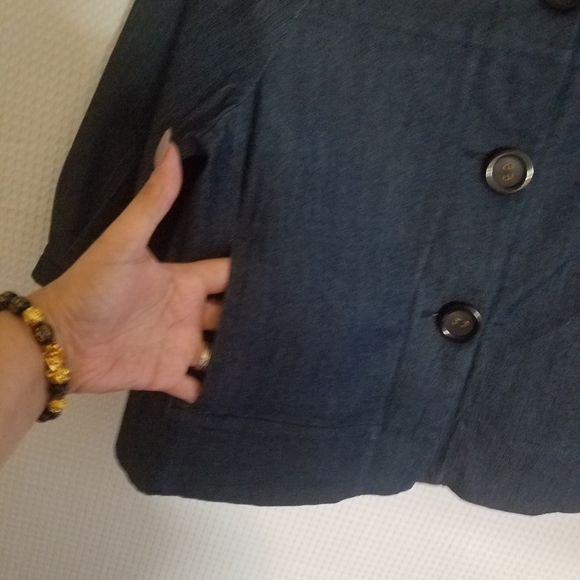 Light Jean jacket - Picture 6 of 11